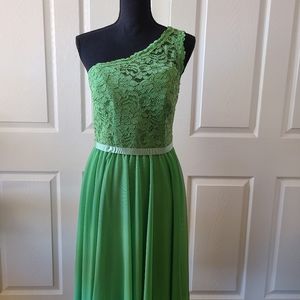 One shoulder short lace/chiffon dress